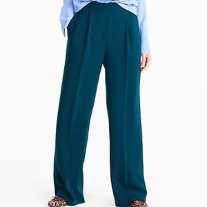 NWT Wide Leg Pleated Pant in Matte Crepe